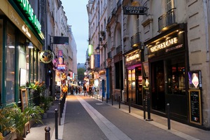 Streets of Paris -- Night Life 