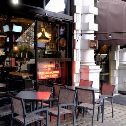 A Hard Rule at this Cafe