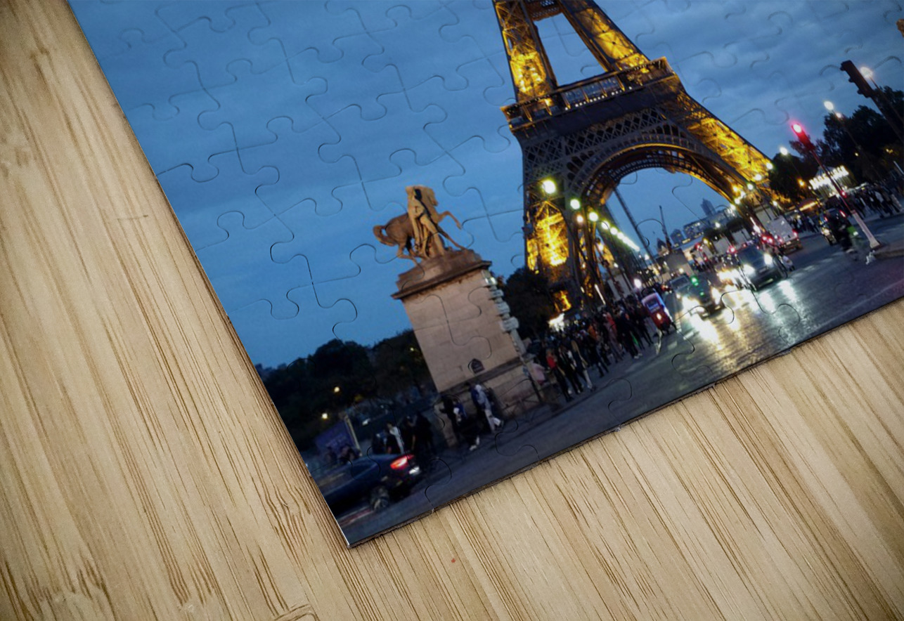 Eiffel Tower at Night 2B Click4Pix Puzzle