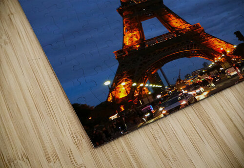 Eiffel Tower at Night 2 Click4Pix puzzle
