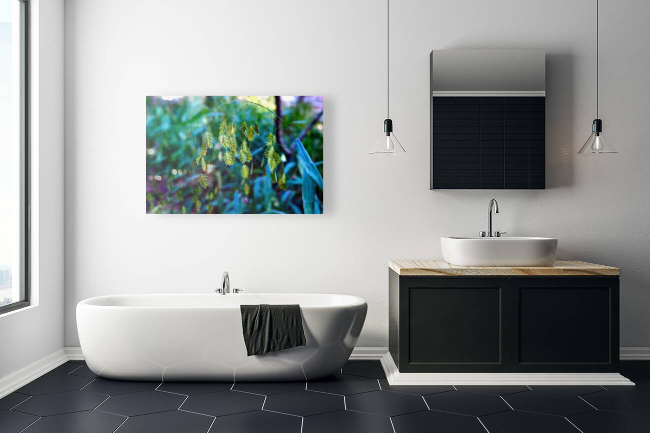 Silent Green Wind Chimes 2 Reproduction